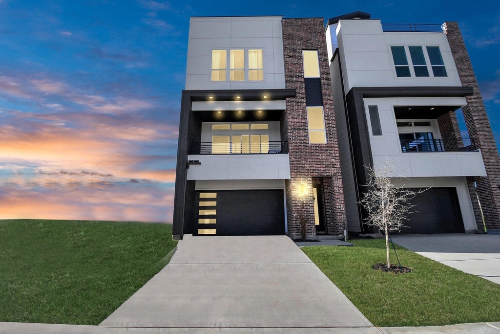 1104 Palmer Street - Photo 2