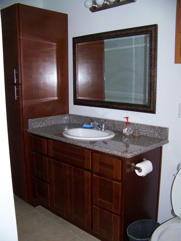 300 Spruce Street - Photo 10