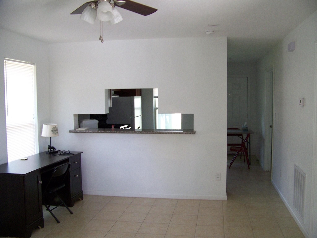 300 Spruce Street - Photo 7