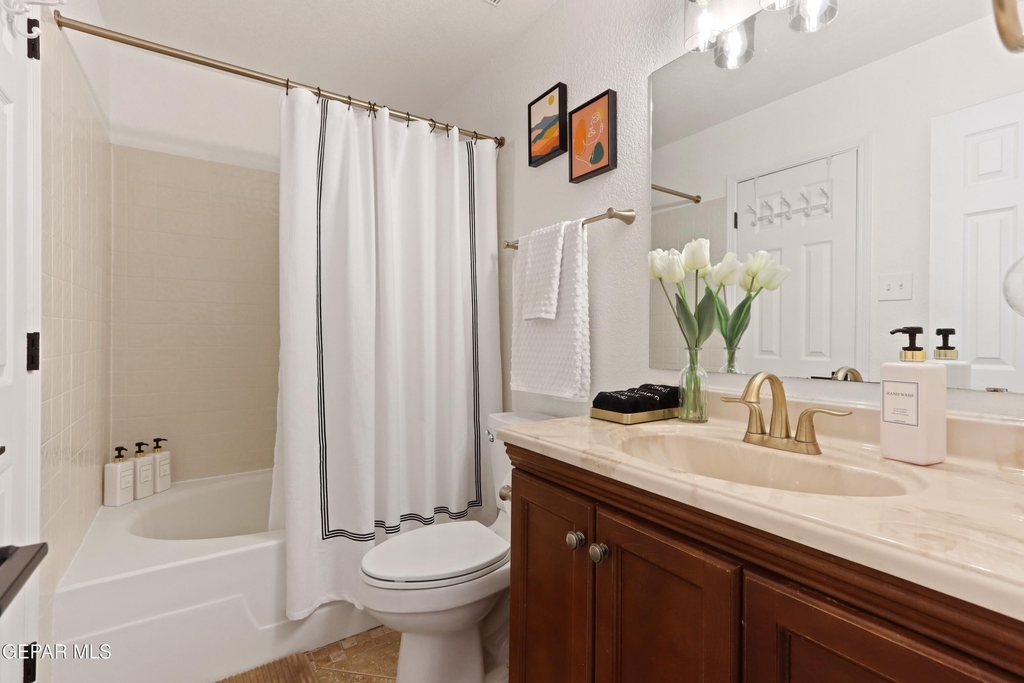 12120 Desert Quail Avenue - Photo 30