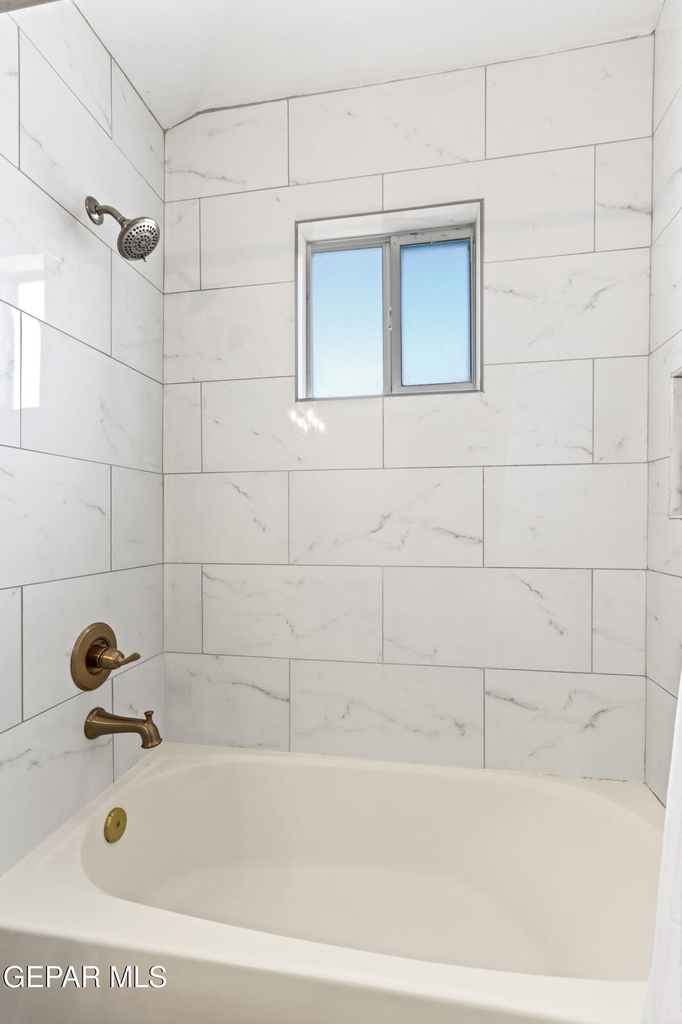 12120 Desert Quail Avenue - Photo 40