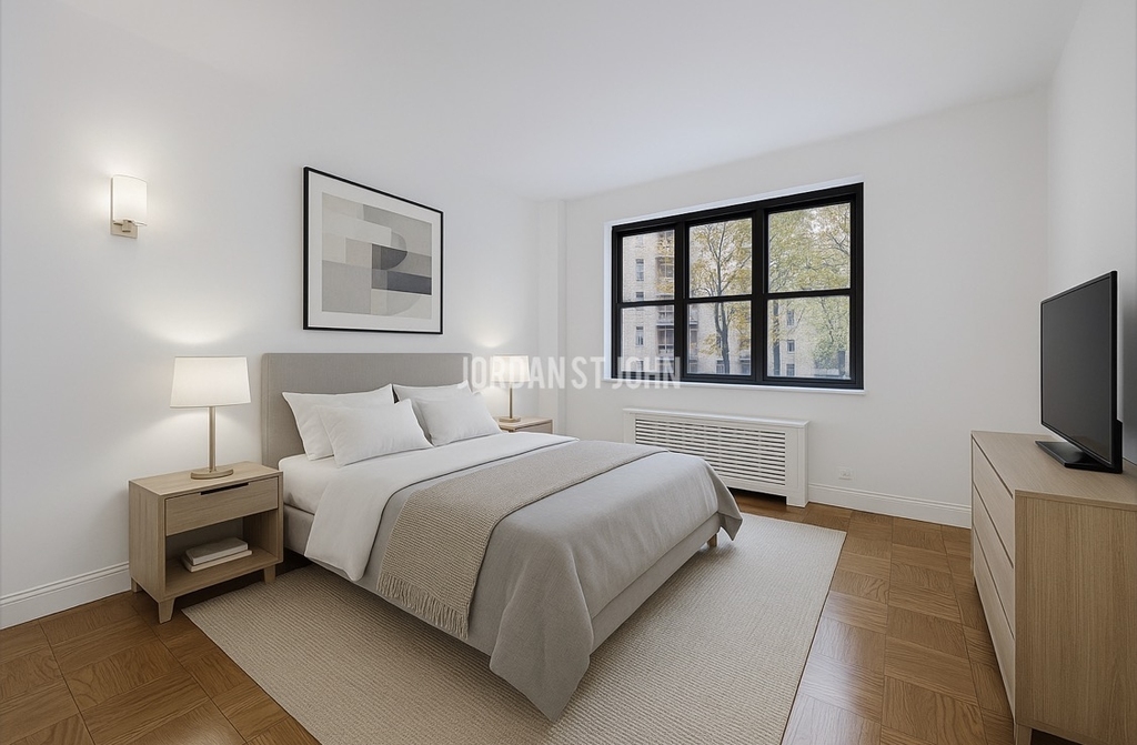E 38TH ST - Photo 3