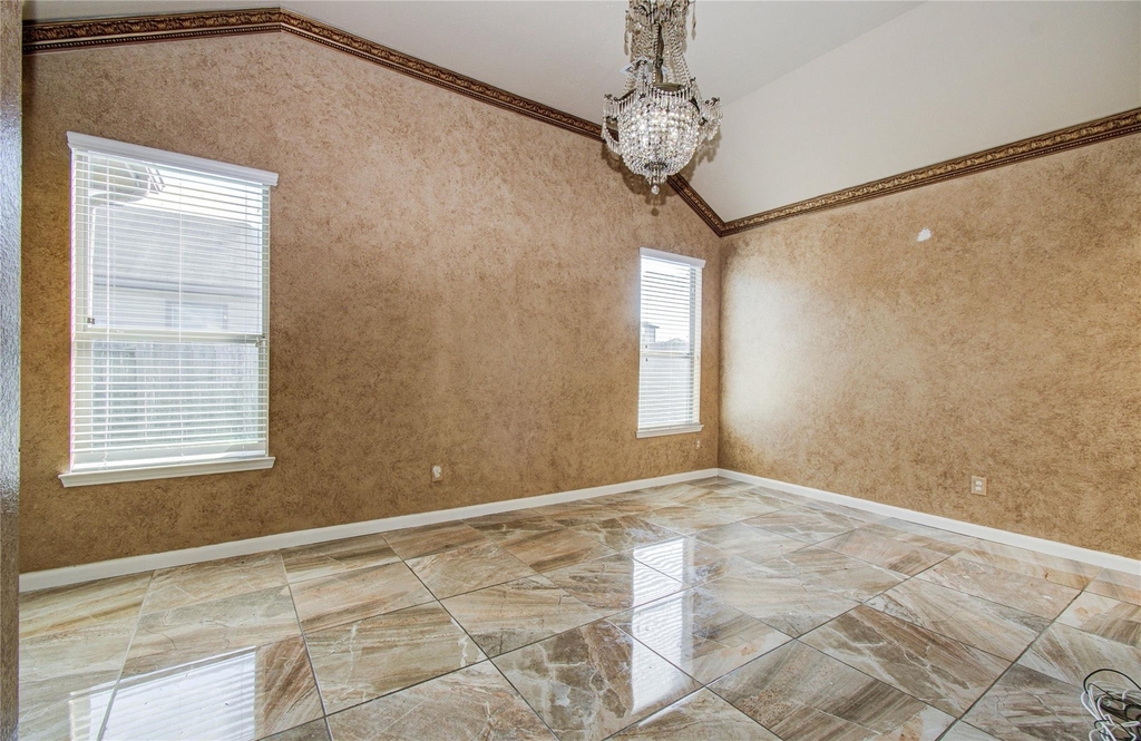18707 Naples Ridge Court - Photo 27