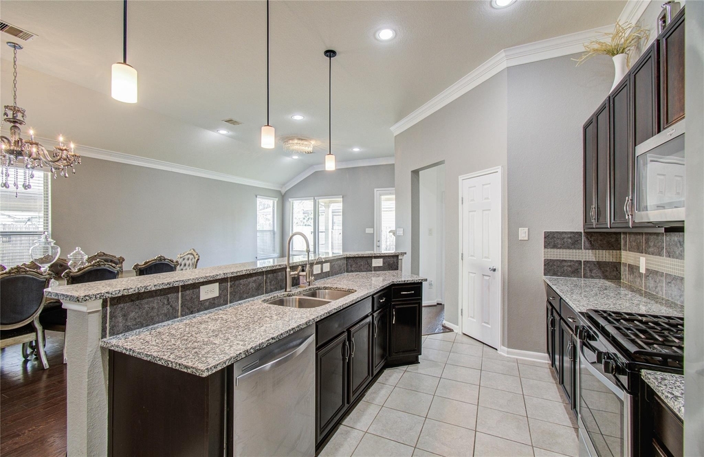 18707 Naples Ridge Court - Photo 21