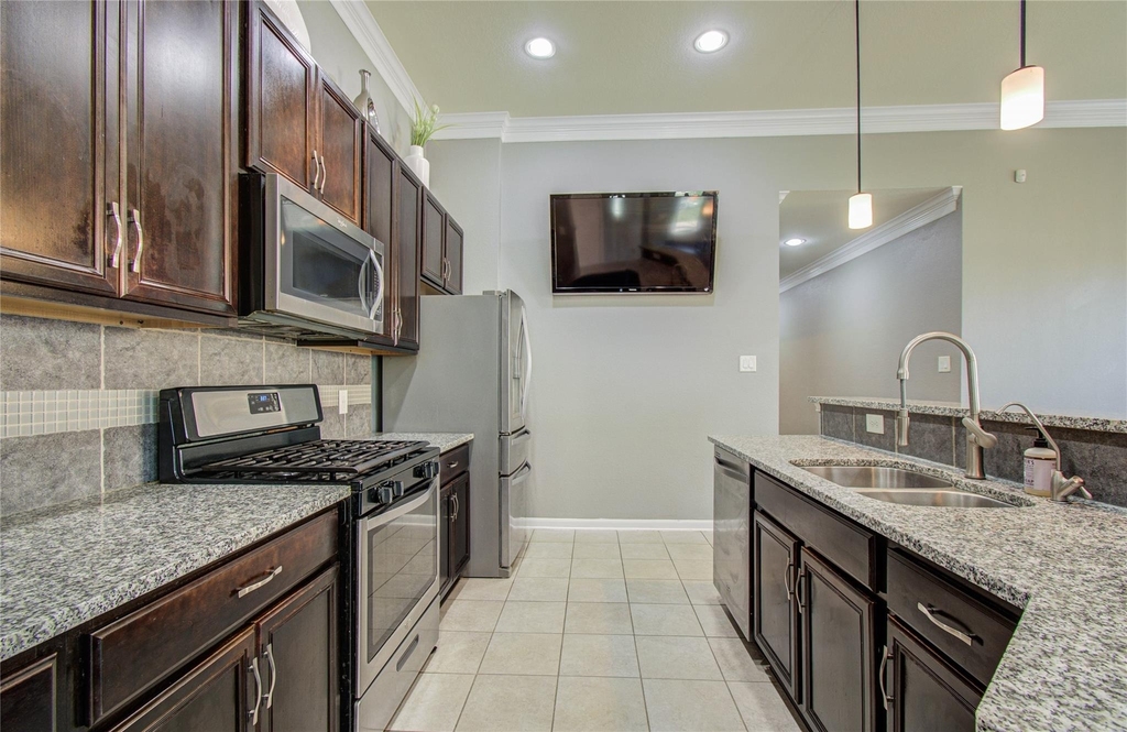 18707 Naples Ridge Court - Photo 22