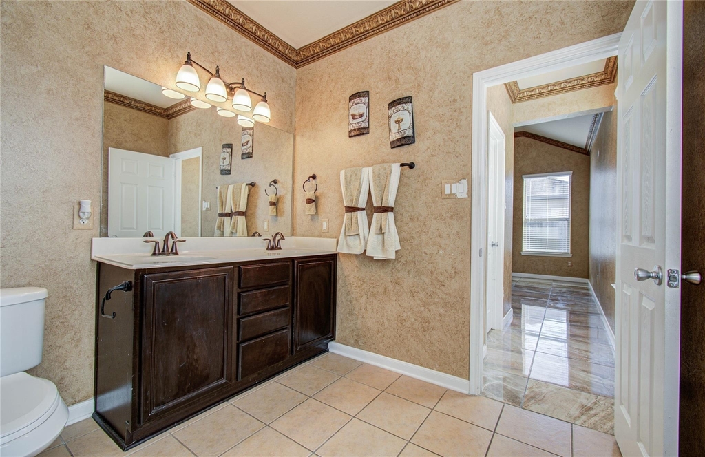 18707 Naples Ridge Court - Photo 32