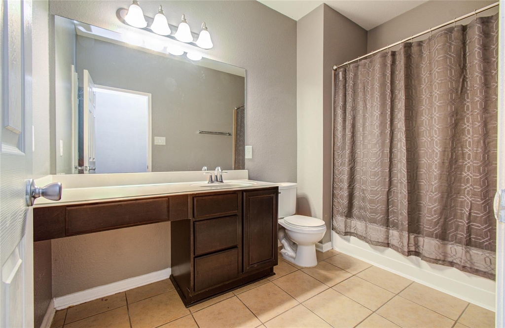 18707 Naples Ridge Court - Photo 9