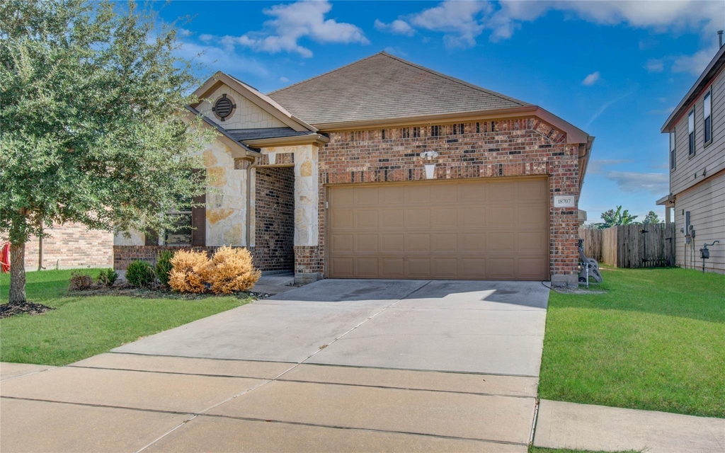 18707 Naples Ridge Court - Photo 0