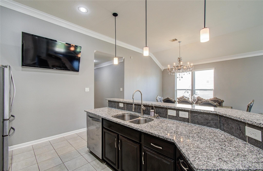 18707 Naples Ridge Court - Photo 17