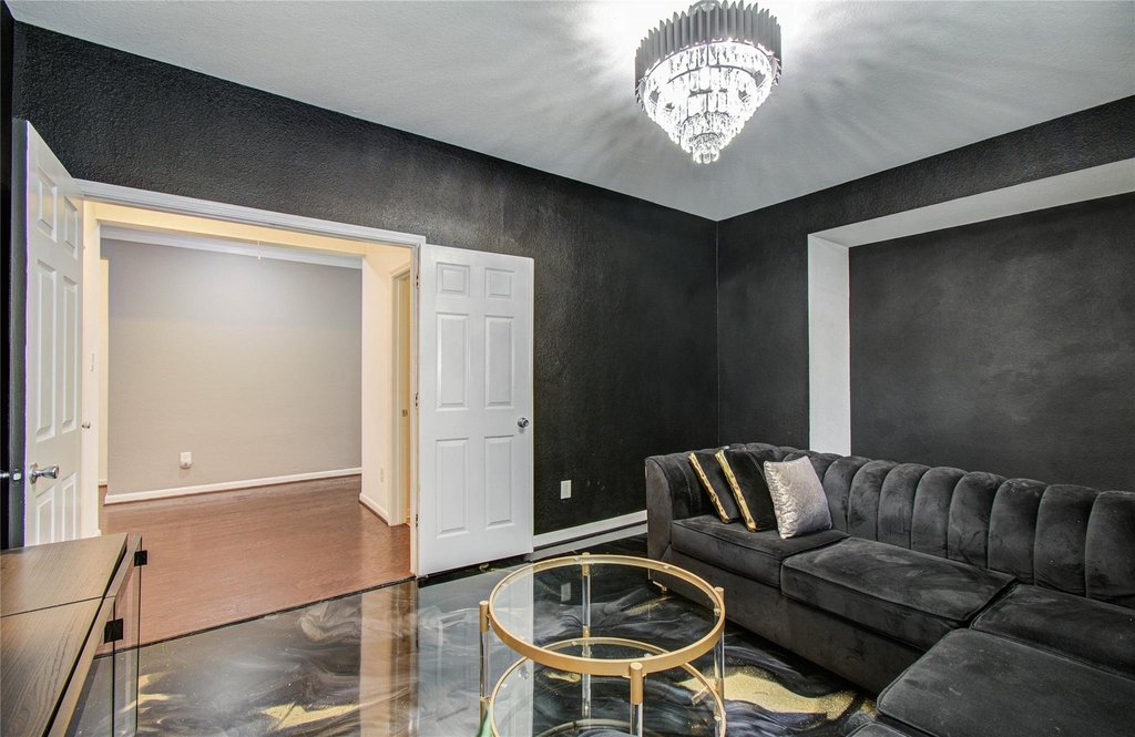 18707 Naples Ridge Court - Photo 13