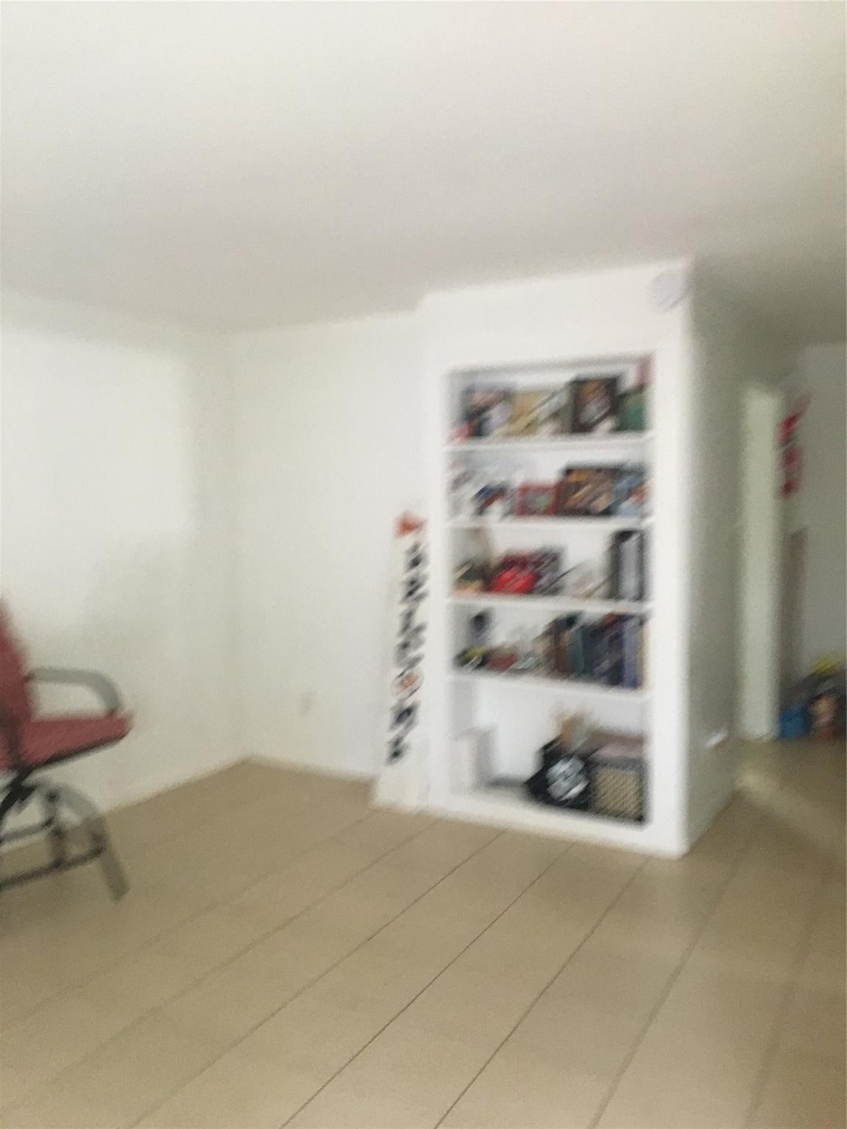5625 Antoine Drive - Photo 10