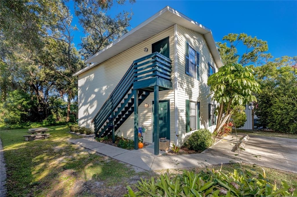 1303 S Moody Avenue - Photo 10