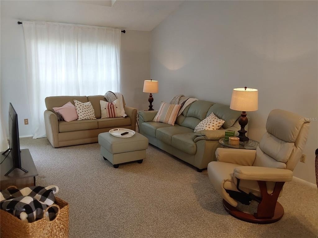 153 Sun Isle Circle - Photo 6