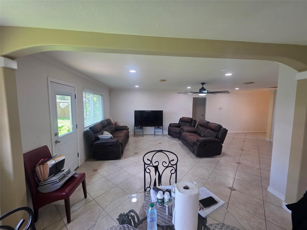 12531 La Rochelle Drive - Photo 11