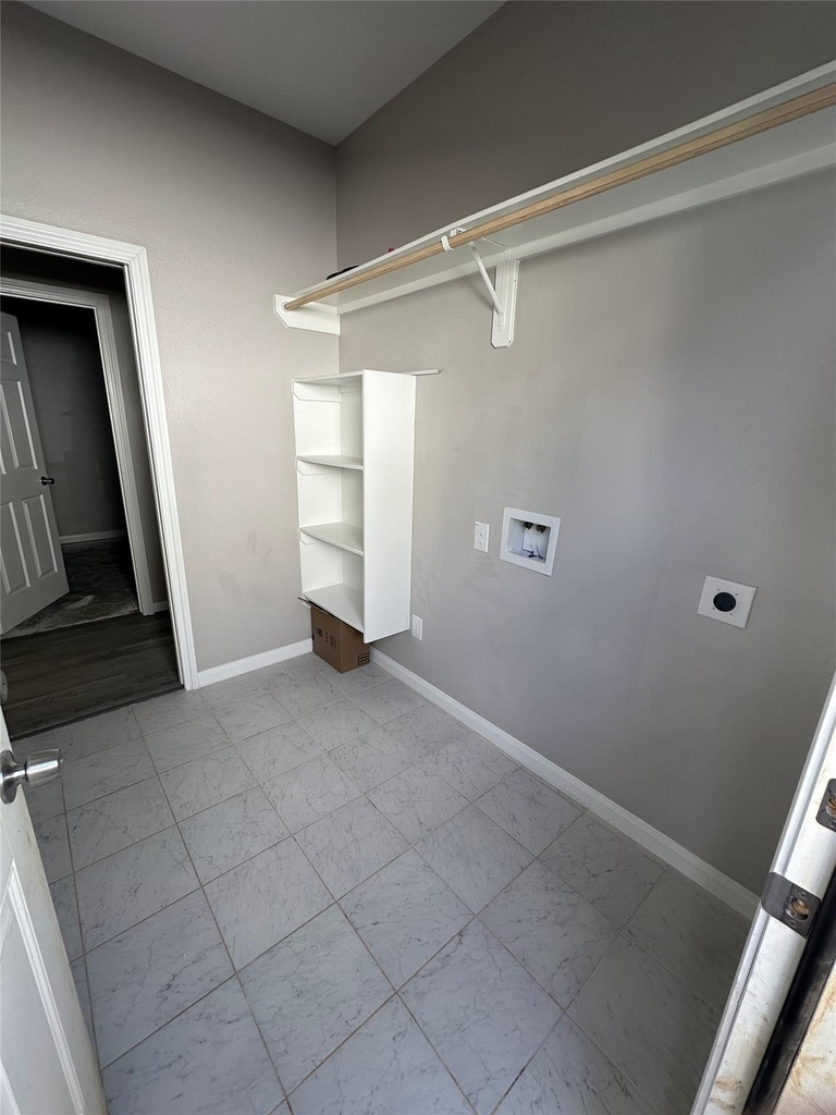 16945 Glenheath - Photo 2