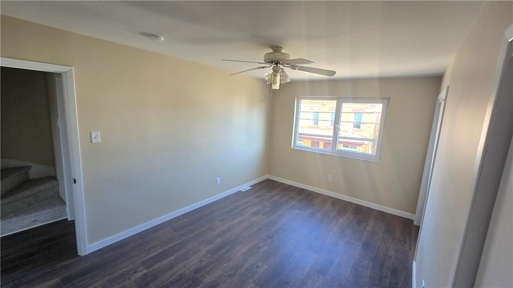 4560 Friendship Ave - Photo 4