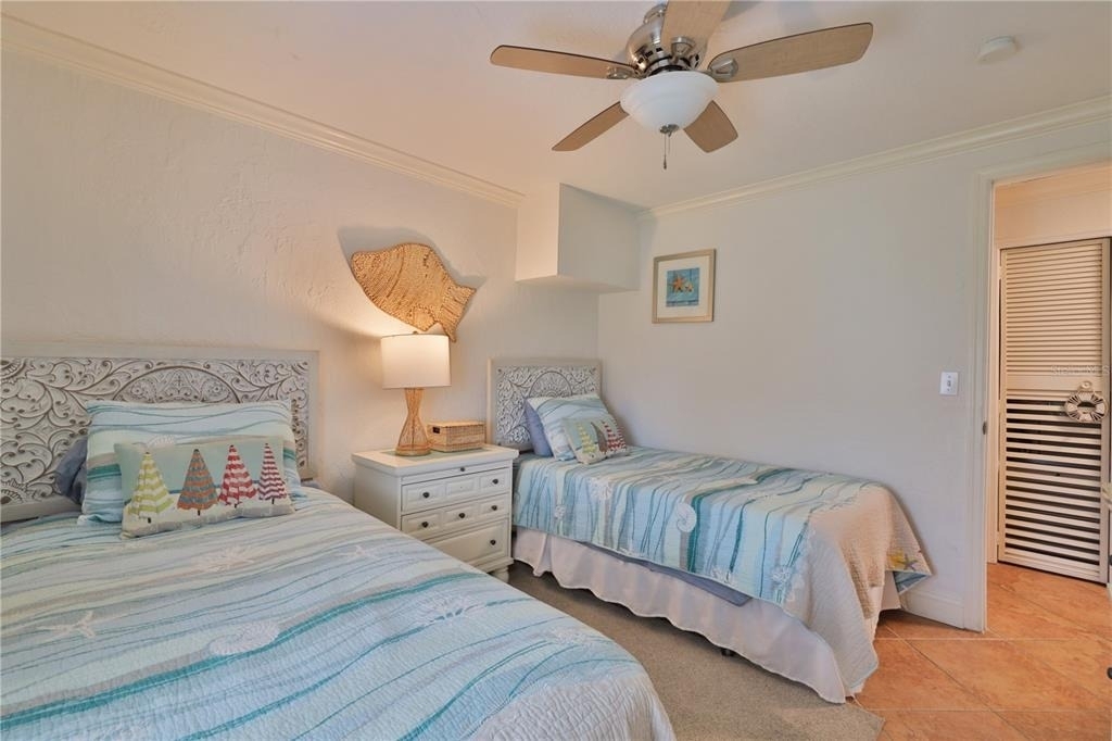 813 E 6th Avenue - Photo 15