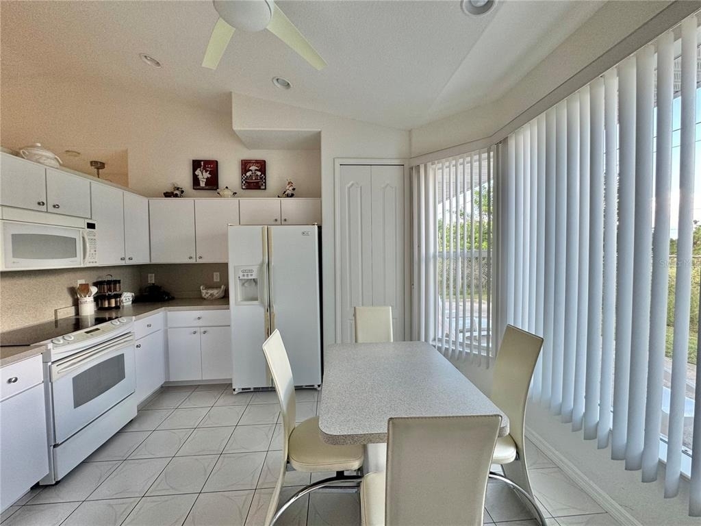 219 Venetia Avenue - Photo 7