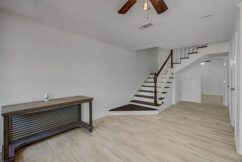 2128 59th Street - Photo 13