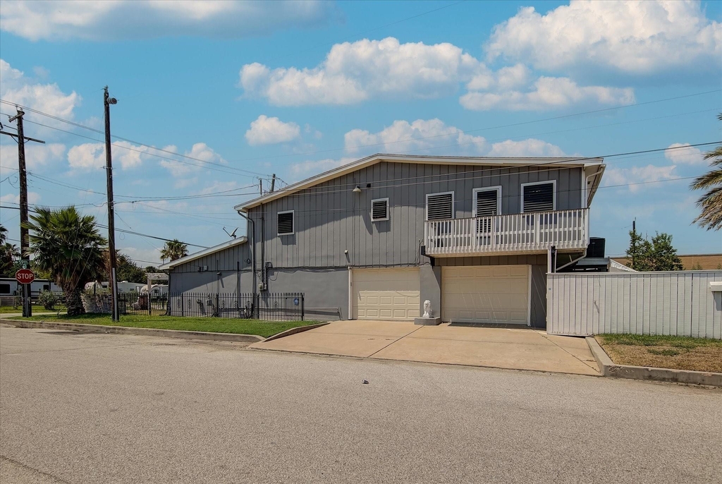 2128 59th Street - Photo 7