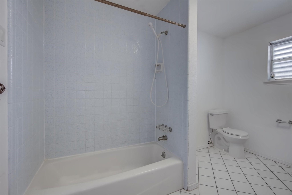 2128 59th Street - Photo 31