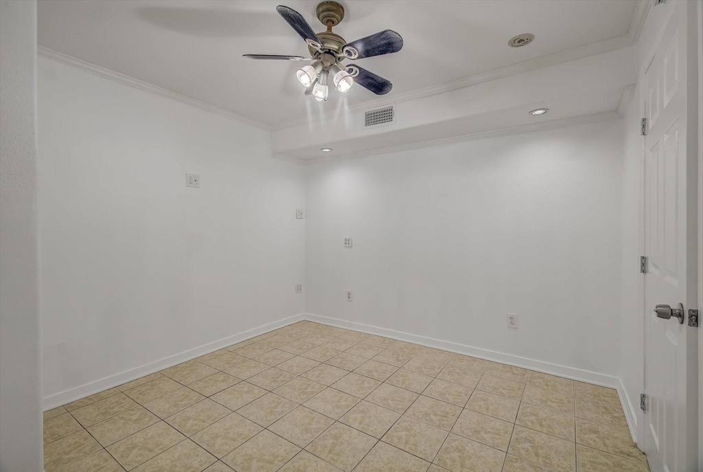 2128 59th Street - Photo 22