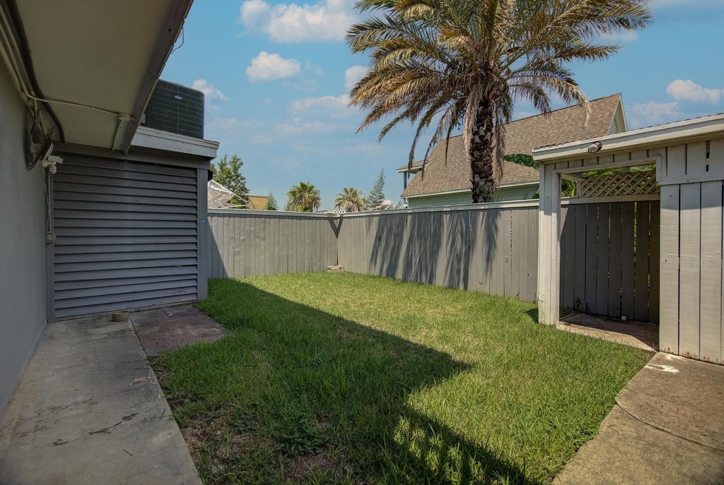 2128 59th Street - Photo 47