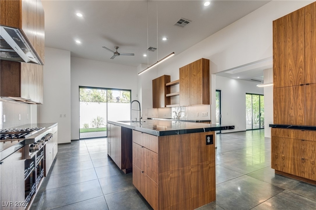 628 Edgebrook Drive - Photo 12