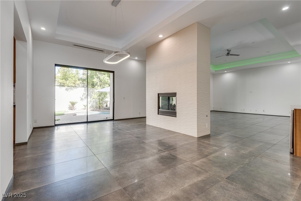 628 Edgebrook Drive - Photo 9