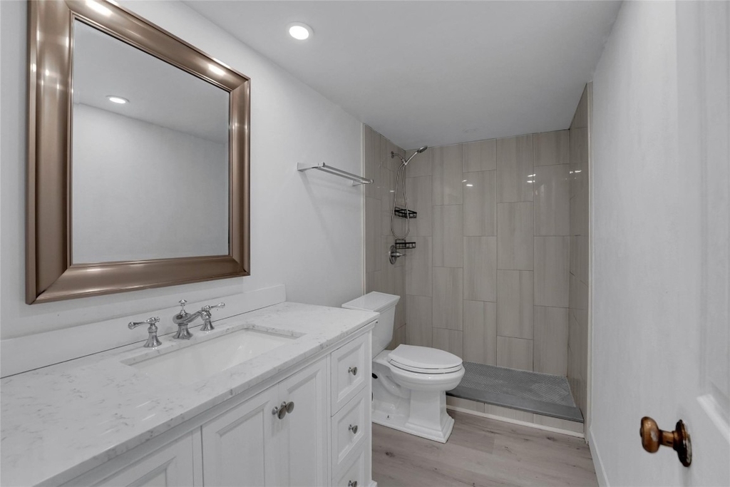 301 Croton Avenue - Photo 7