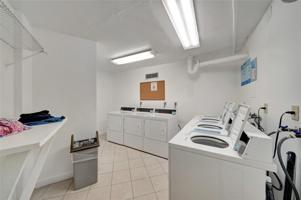 1100 Saint Charles Place - Photo 36
