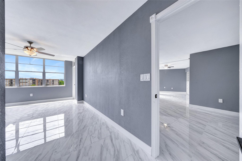 1100 Saint Charles Place - Photo 15