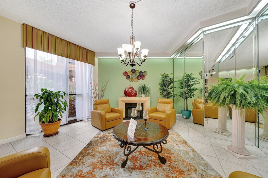 1100 Saint Charles Place - Photo 39
