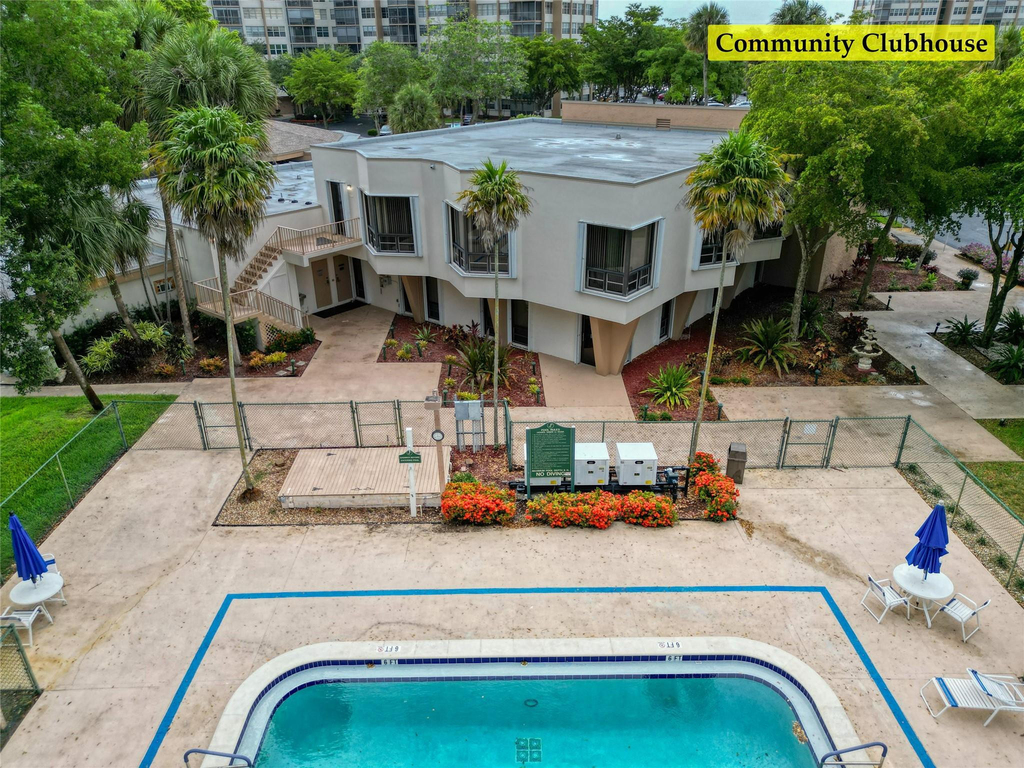 1100 Saint Charles Place - Photo 50