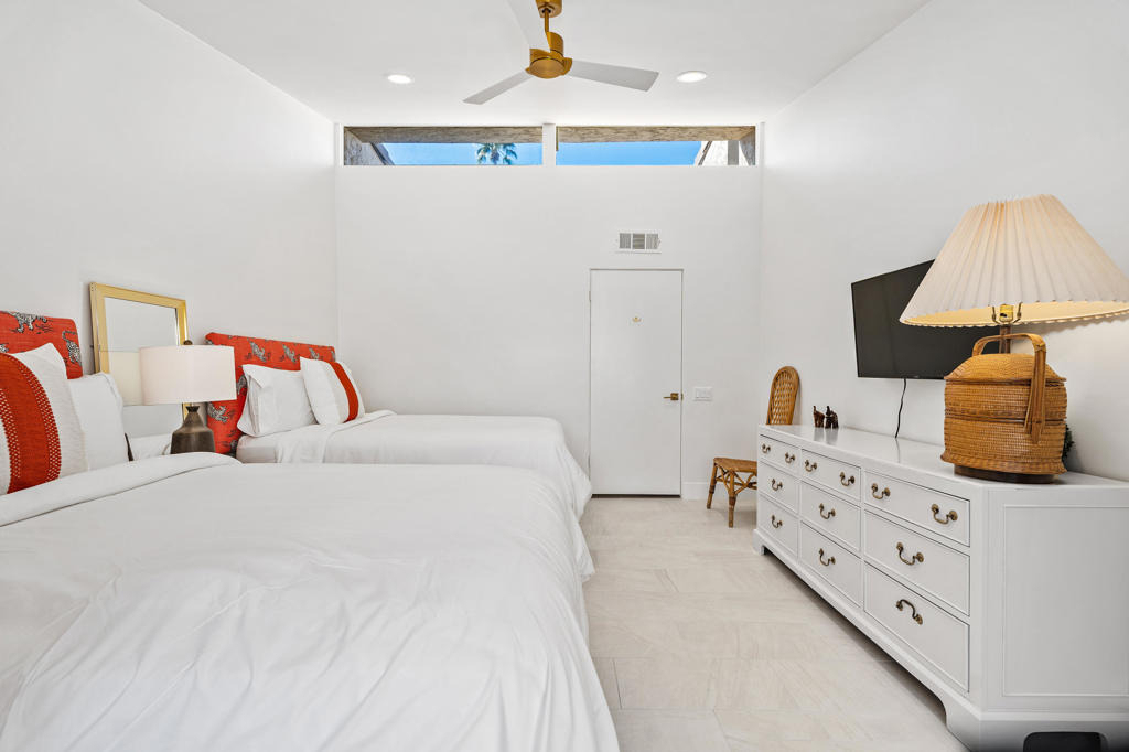 48885 Mariposa Drive - Photo 15