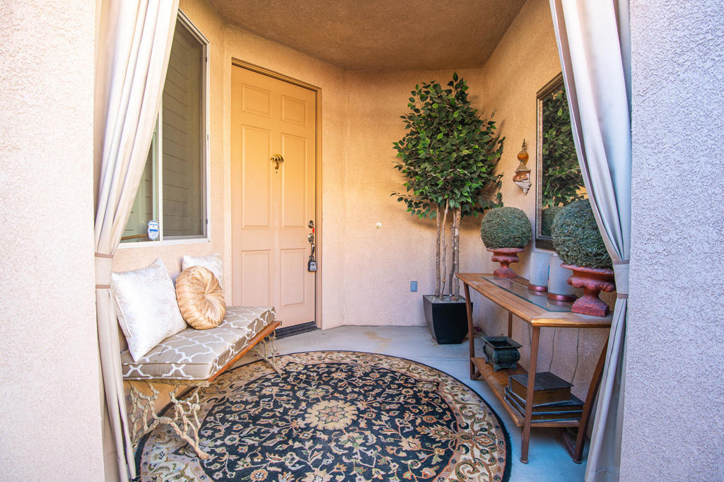 29170 W Laguna Drive - Photo 5