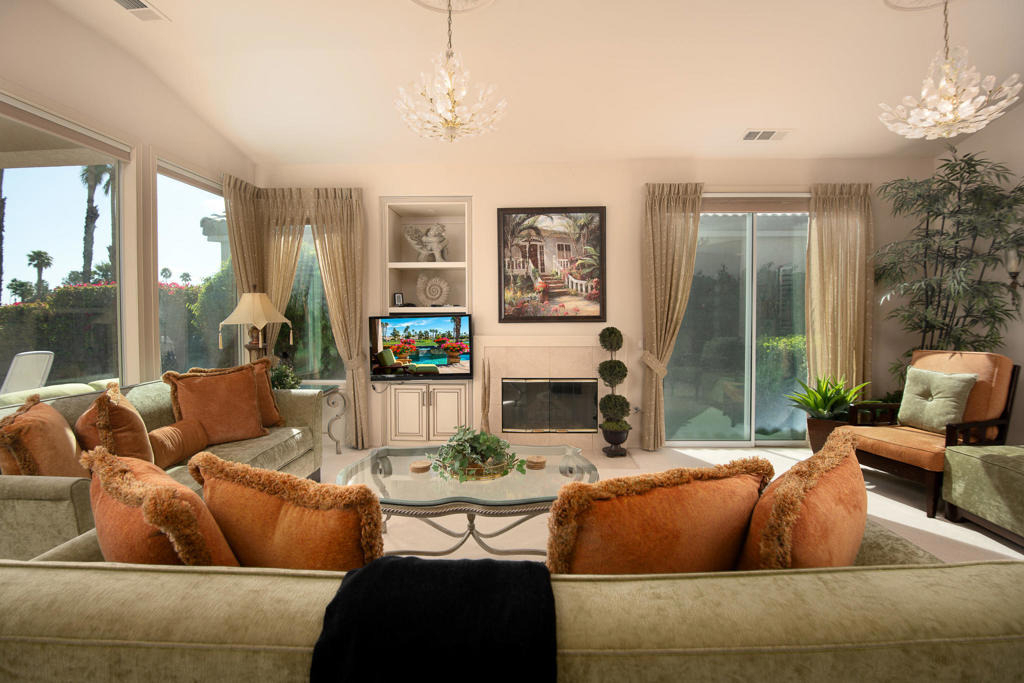 29170 W Laguna Drive - Photo 9