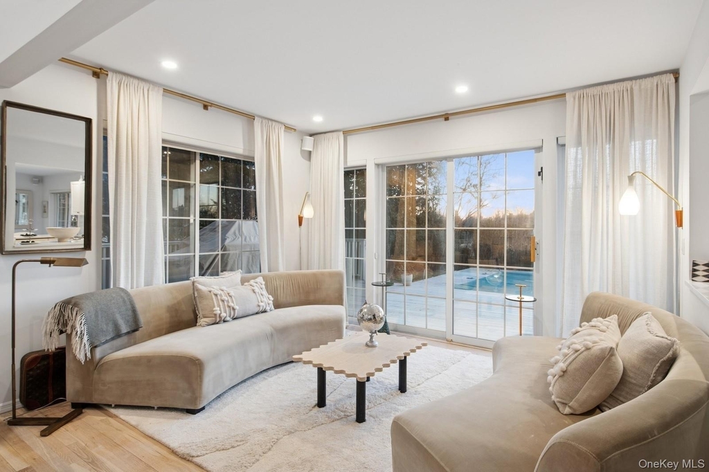 62 Sea Farm Lane - Photo 2