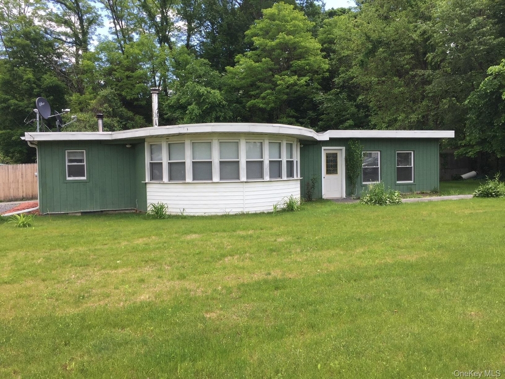 8064 Albany Post Road - Photo 0