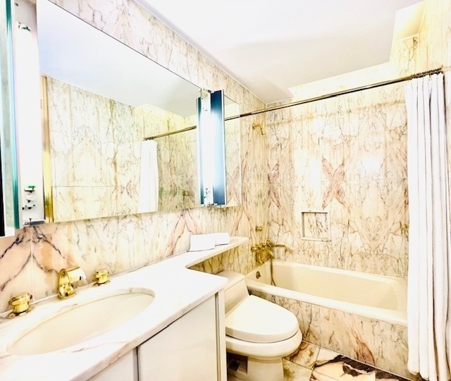 530 E 76th Street - Photo 9
