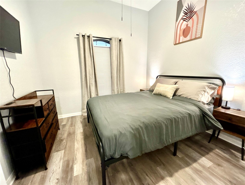 1701 Lynx Cir - Photo 5