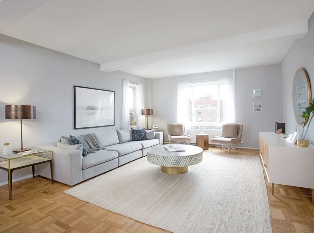 541 East 20th Street, Unit 01-e - Photo 2