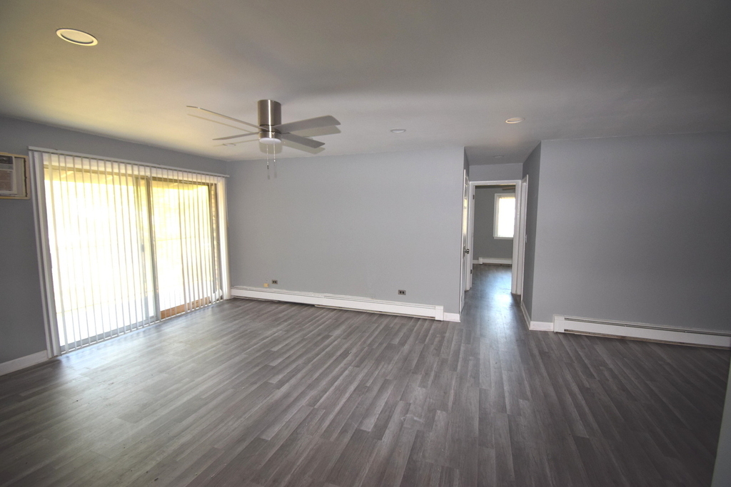 9s120 Lake Drive - Photo 1