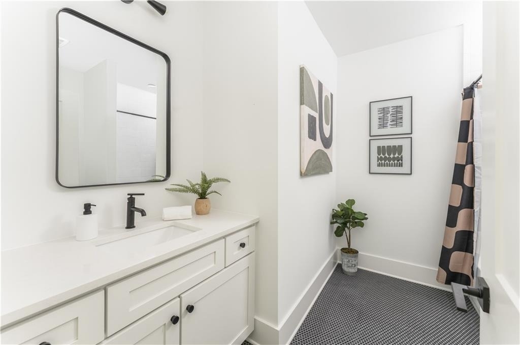1160 Gracewood Avenue Se - Photo 9