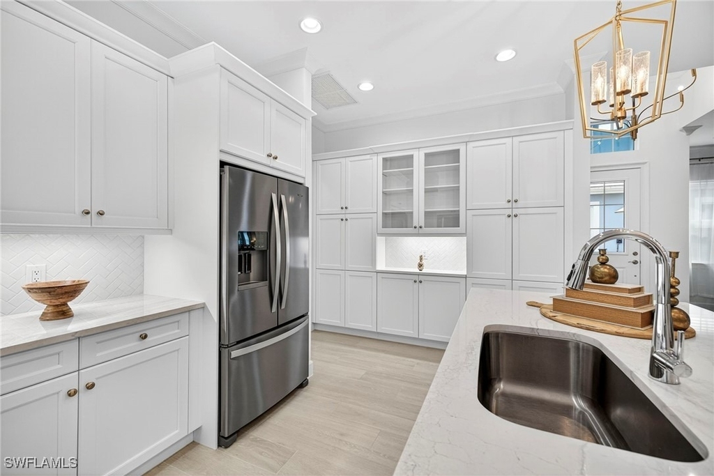 8877 Yucatan Court - Photo 9