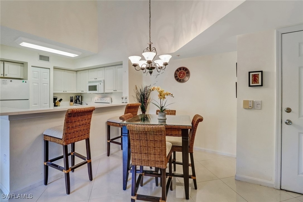 1190 Wildwood Lakes Boulevard - Photo 3