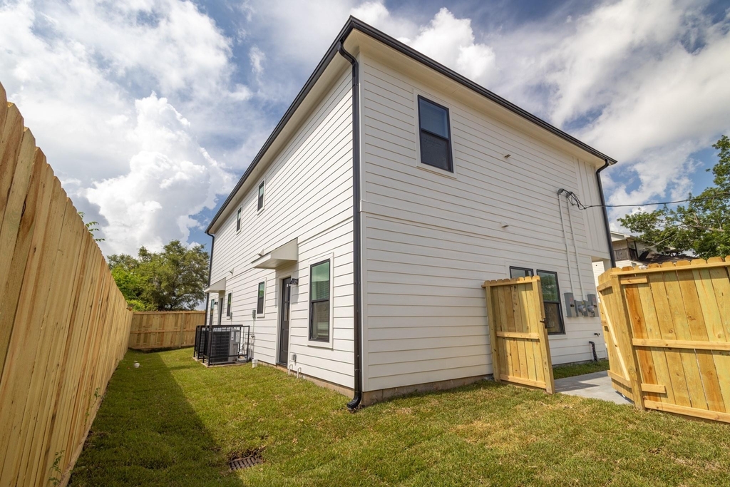 5036 Mallow Street - Photo 35