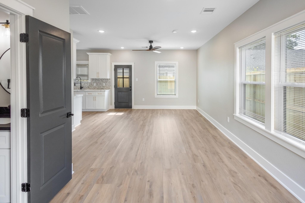 5036 Mallow Street - Photo 9
