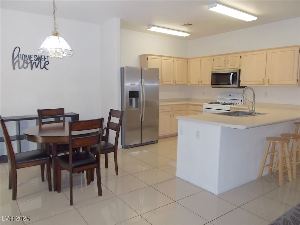 855 N Stephanie Street - Photo 6