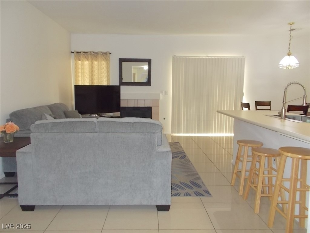 855 N Stephanie Street - Photo 4